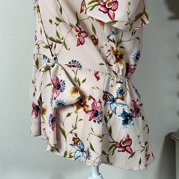 Lily White L Pink Floral Blouse - Picture 6 of 13